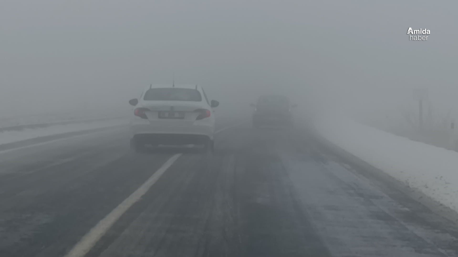 Kars’ta yoğun sis etkili oldu: Uçak seferleri iptal edildi