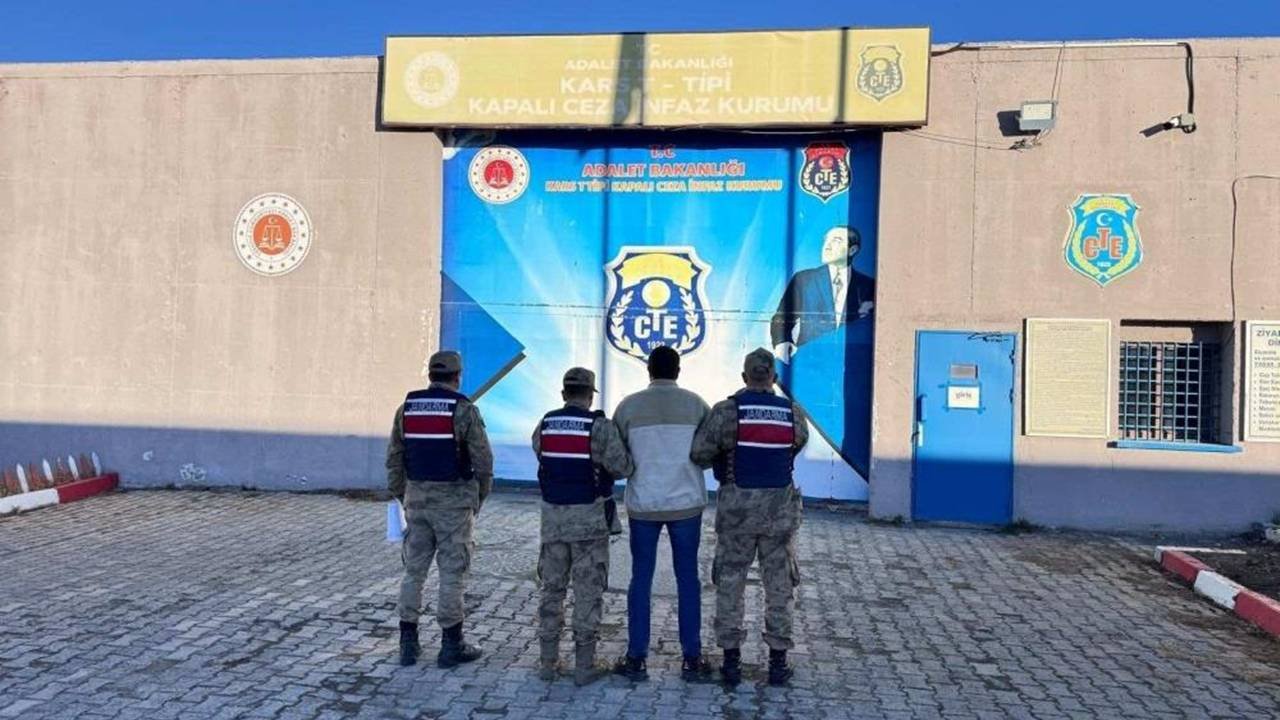 Kars’ta 5 yıl hapis cezası bulunan kişi yakalandı