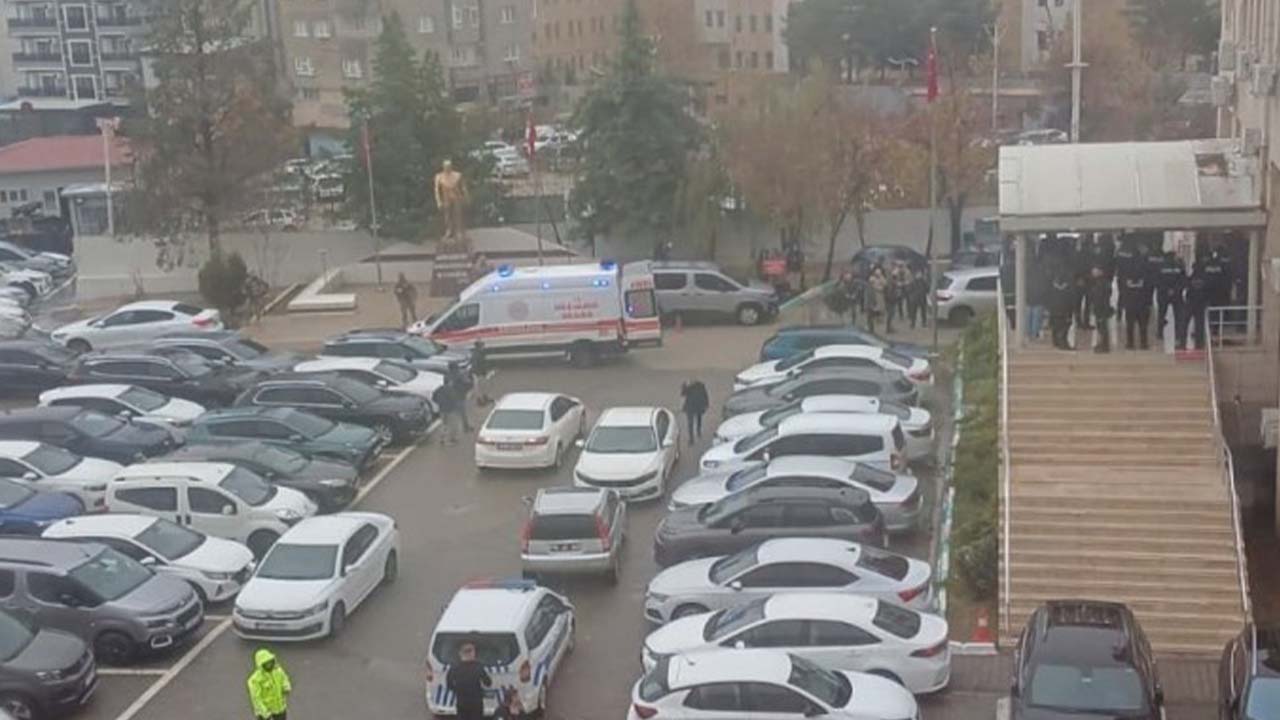 Şırnak’ta ağır yaralanan polis hayatını kaybetti