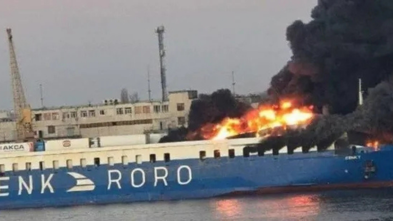 Rusya, Ukrayna’da Türk gemisini vurdu