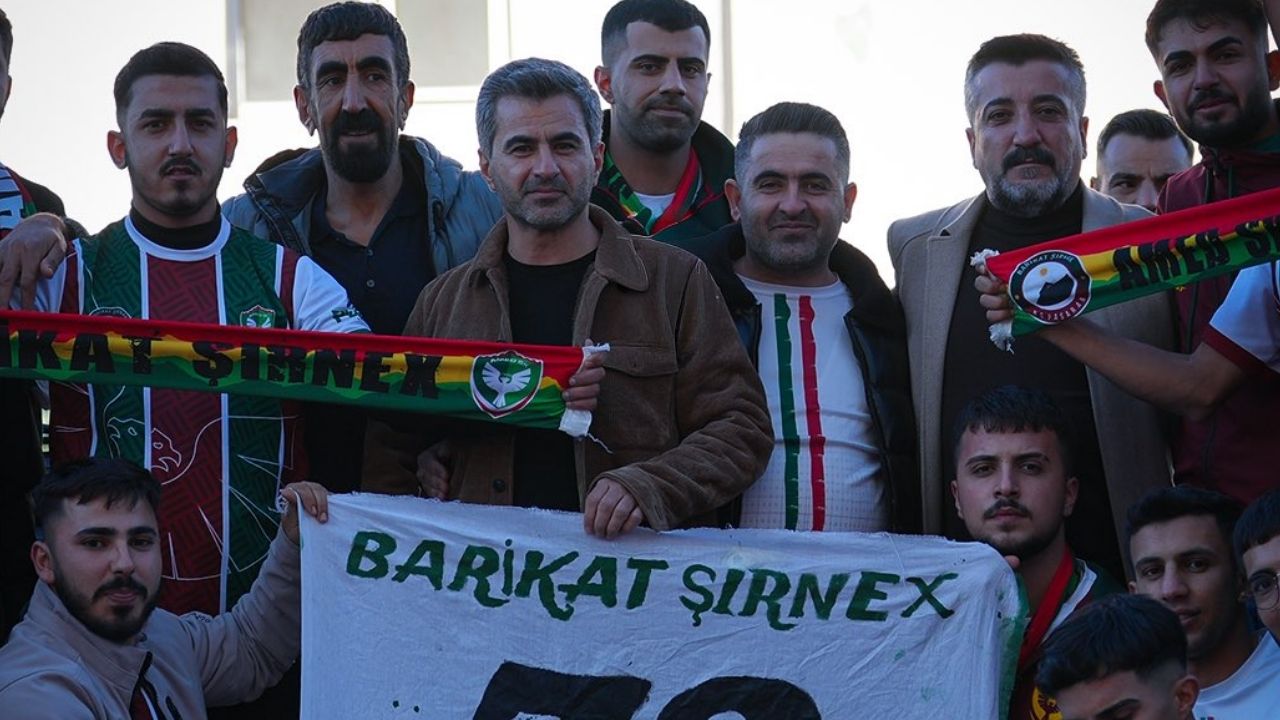 Şırnaklı taraftarlar, Amedspor için Diyarbakır’a akın etti
