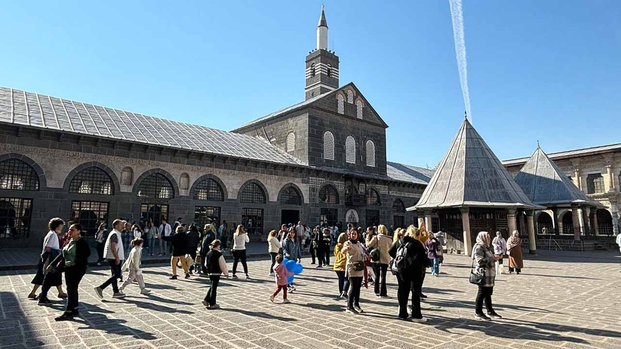 Diyarbakır 2025 yılında 1 milyon 600 bin turist ağırladı