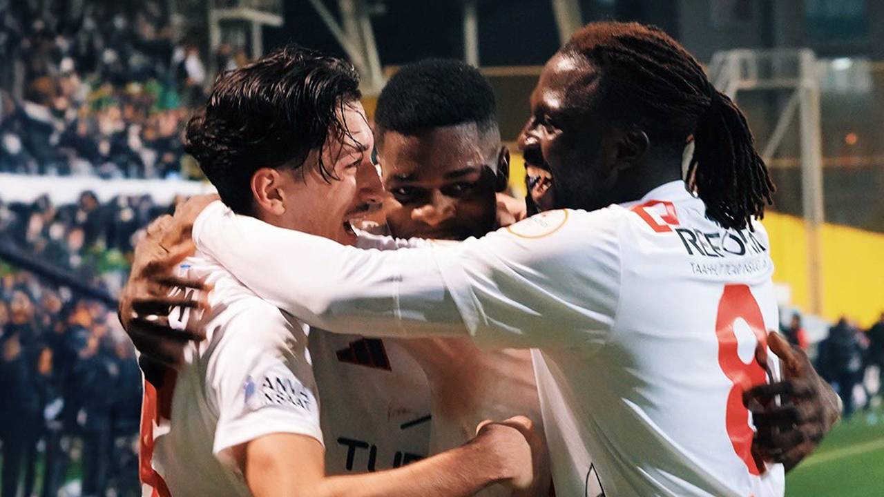 Vanspor’dan İstanbul’a şok: Cedric’den hat-trick