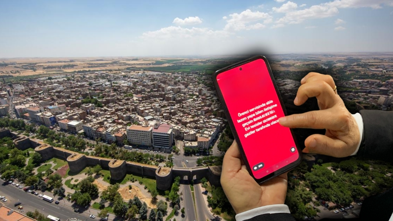 Diyarbakır bu muhtarı konuşuyor: Telefonunda ‘ekmek’ var!