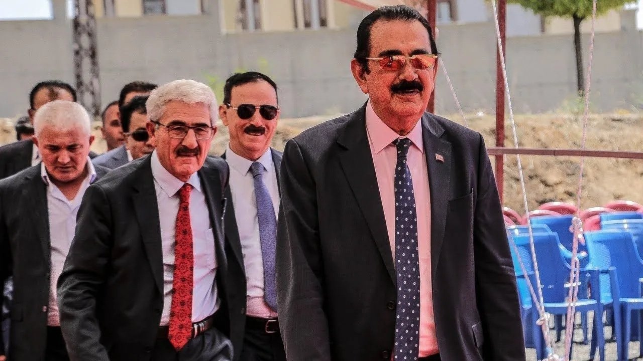 Vanlı aşiret lideri Ankara'da oğlunu vurdu