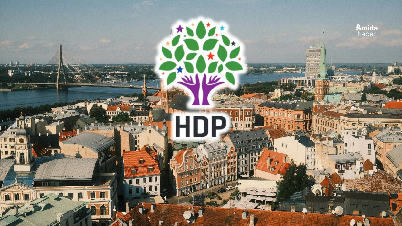 Sürgündeki Kürtler yürüyerek Türkiye’ye gelecek