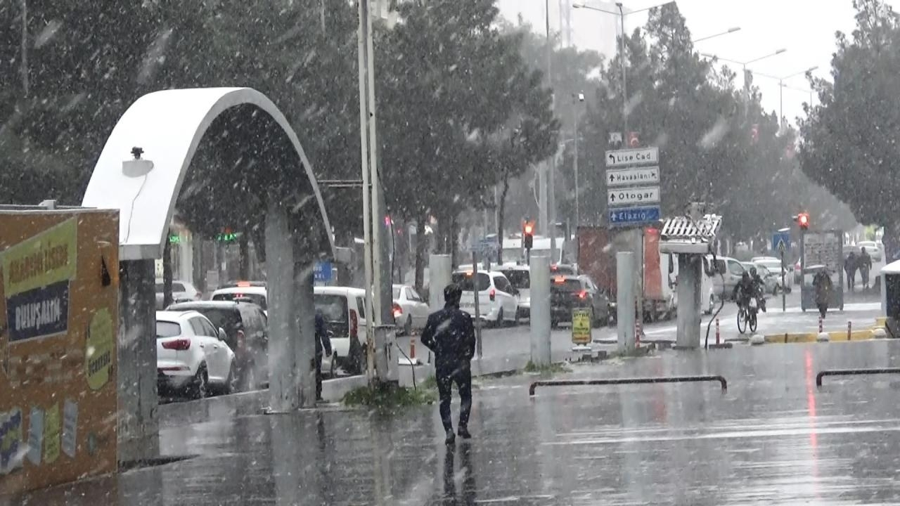 Diyarbakır’da 1 haftalık hava durumu: Kar ve yağmur bekleniyor