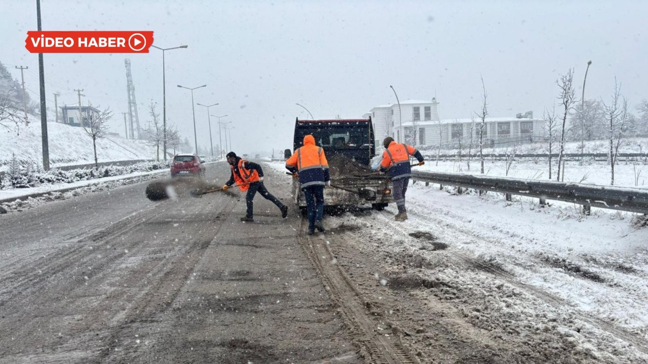 Diyarbakır Valiliği: Karayolları aralıksız çalışıyor