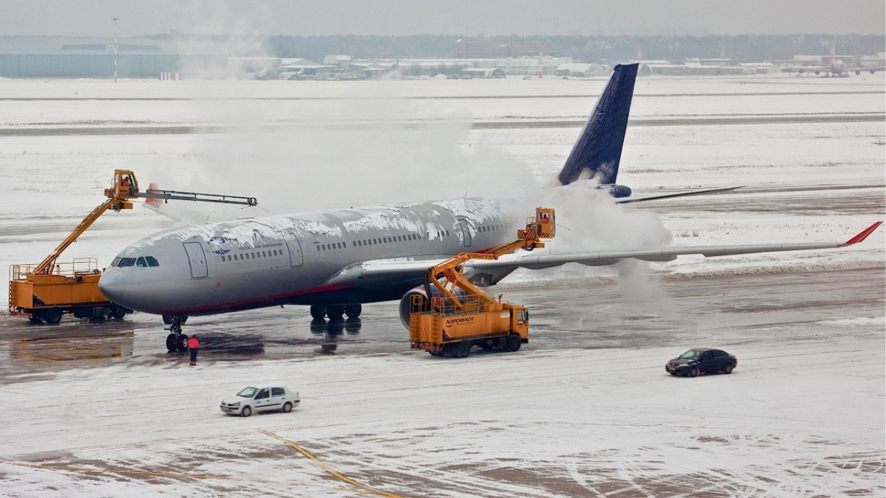 Uçuşlara ‘don’ molası: Diyarbakır’da seferler iptal
