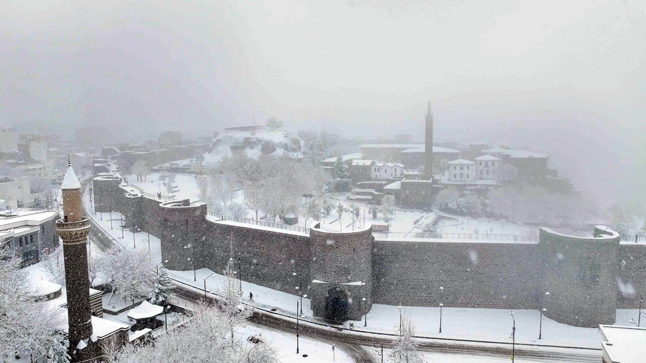 Yeni yıla kar tatiliyle giren 32 il: İşte liste