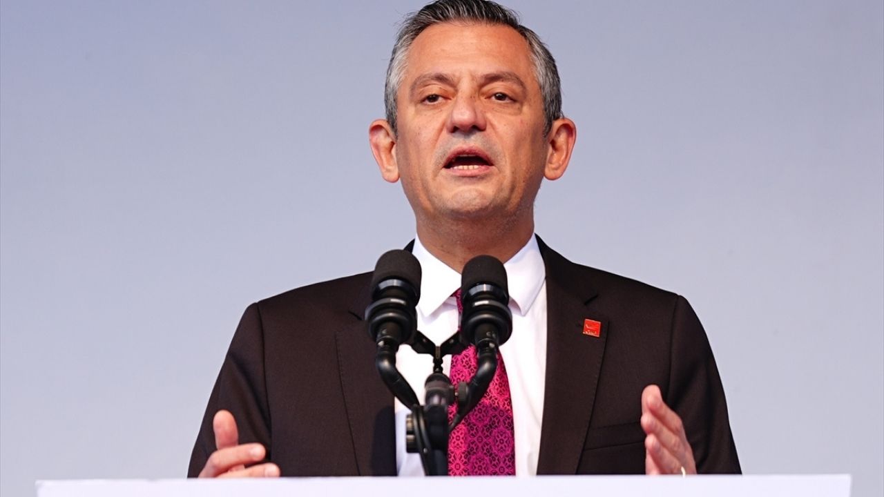 Özgür Özel'den 10 Mart Mutabakatı açıklaması: Diplomasi şart