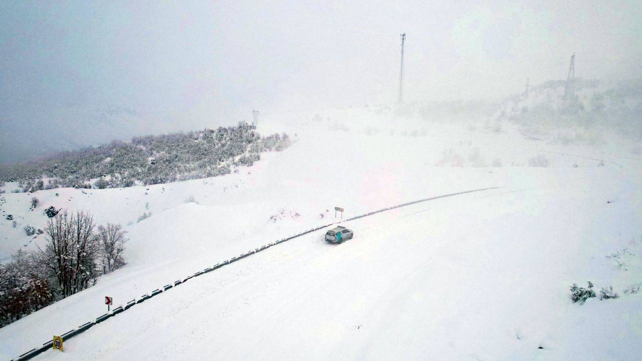 Diyarbakır’ın 5 ilçesinde okullar tatil edildi
