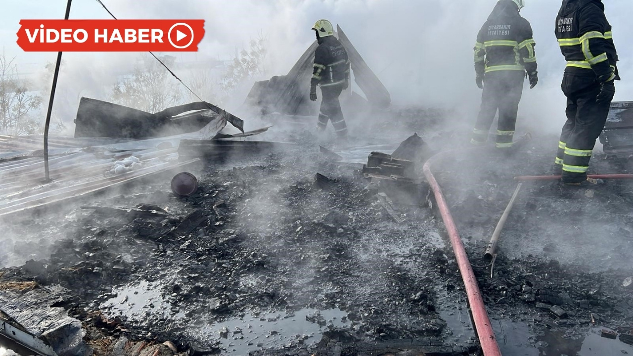 Diyarbakır'da okulda yangın: Öğrenciler tahliye edildi