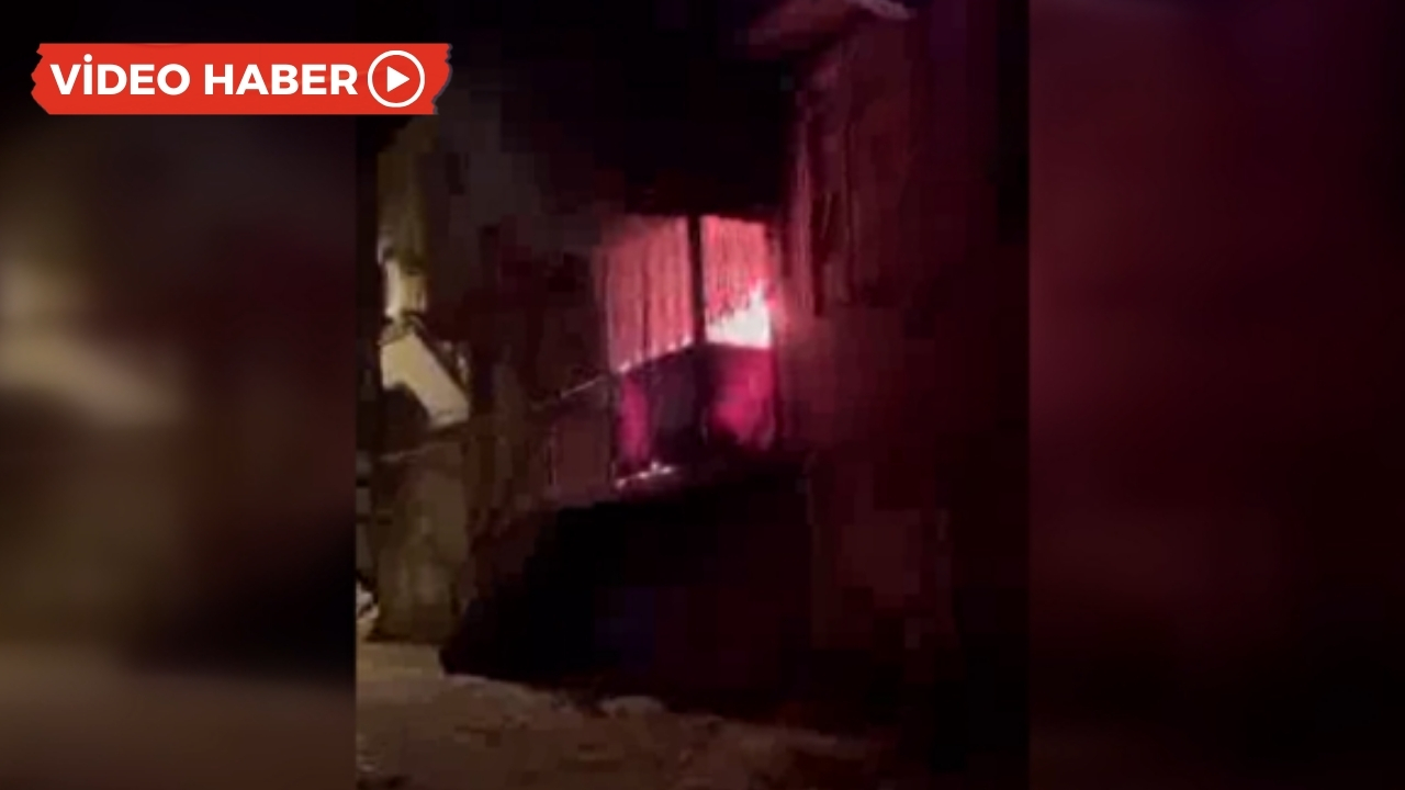 Diyarbakır’da korku dolu anlar: Ev yangınında 2 kişi dumandan etkilendi