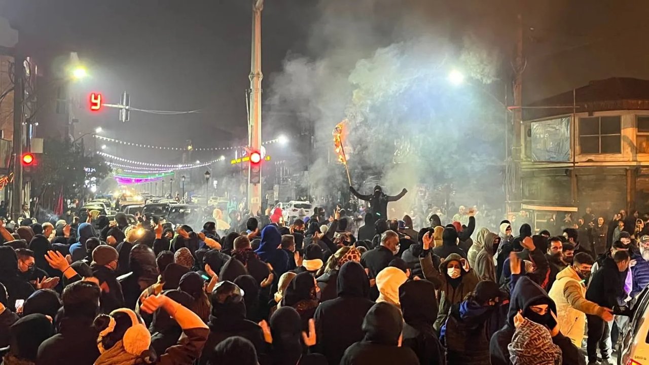 İran: 2 bin 571 ölü, 18 bin 434 tutuklama