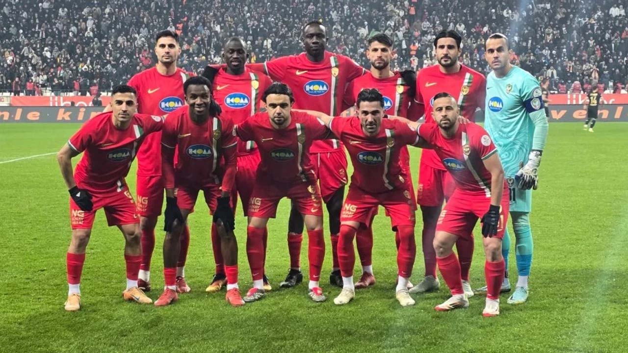 Amedspor kritik maç için yola çıktı
