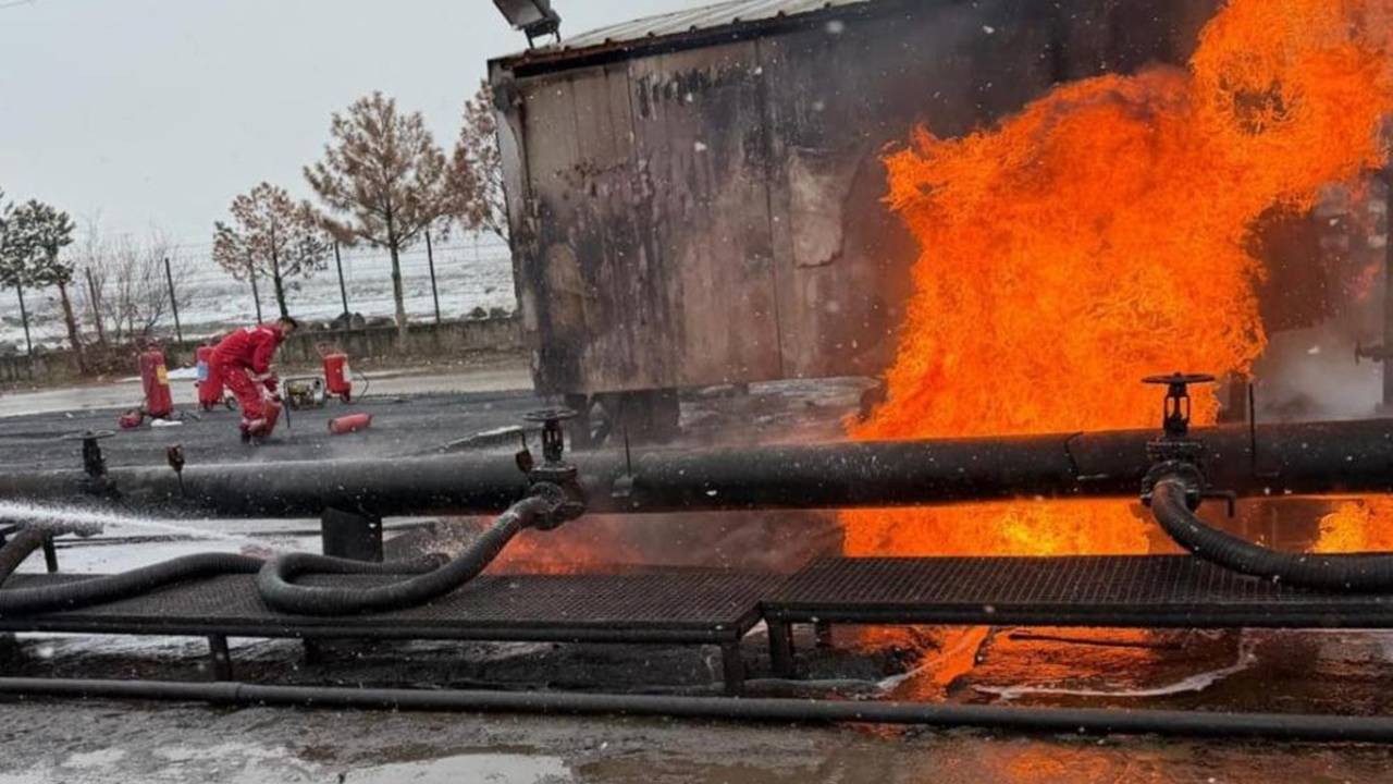 Diyarbakır’da petrol yangını