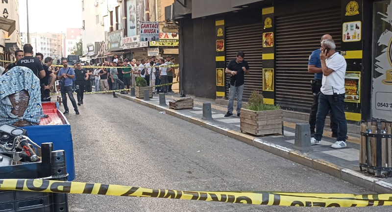 Kızıltepe’de silahlı kavga: 1’i ağır 3 yaralı