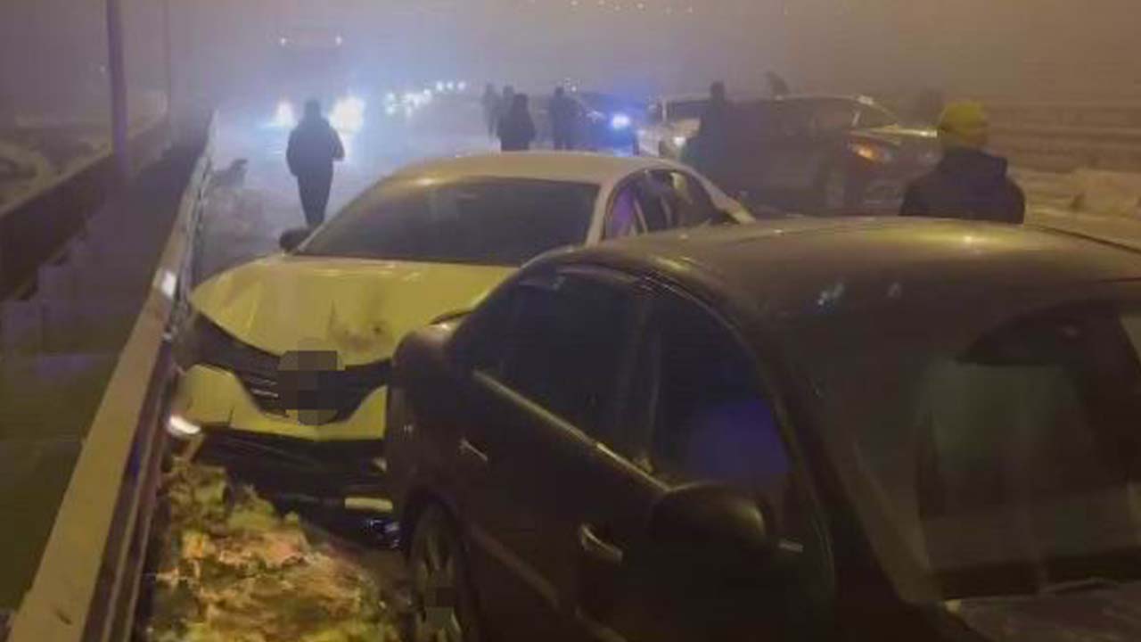 Diyarbakır’da zincirleme trafik kazası: 4 yaralı