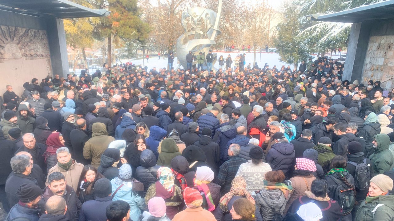 Diyarbakır’da 30 kişi gözaltına alındı