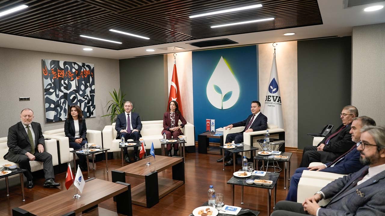 DEM-DEVA görüşmesi bitti: Bahçeli ve iç barış vurgusu