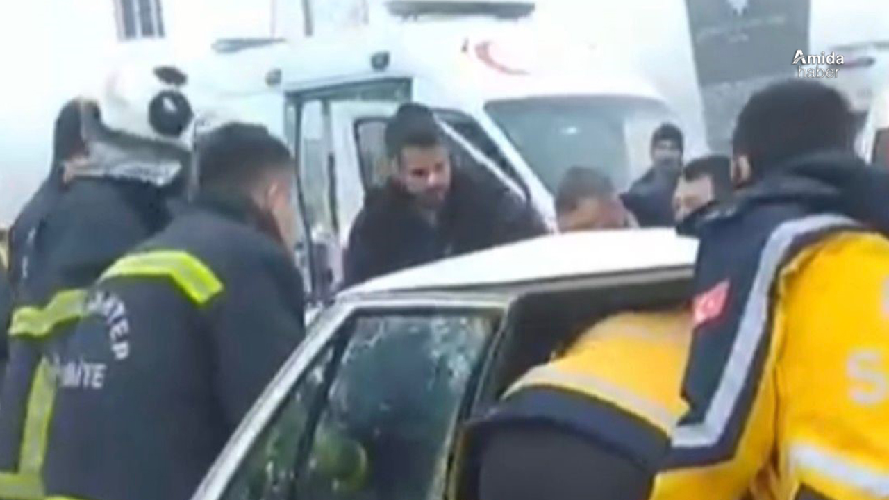 Gaziantep'te zincirleme trafik kazası: Ölü ve yaralılar var