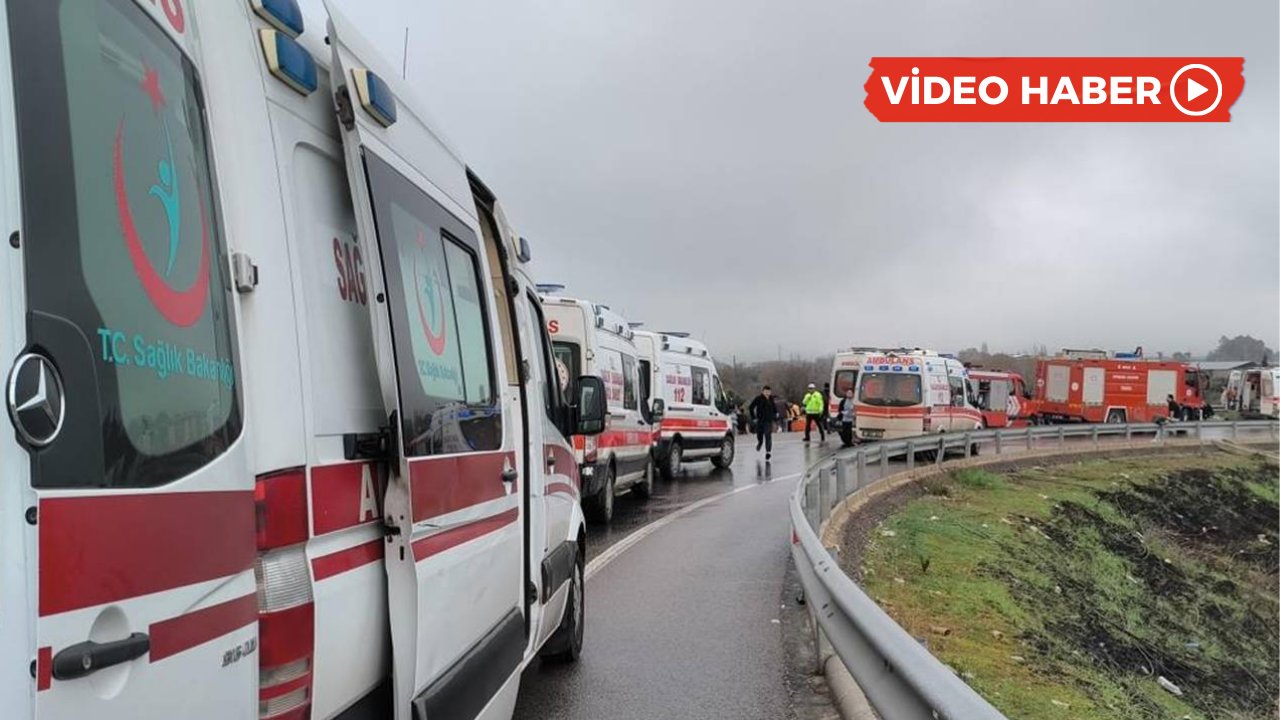 Yolcu otobüsü devrildi: 8 ölü, 26 yaralı