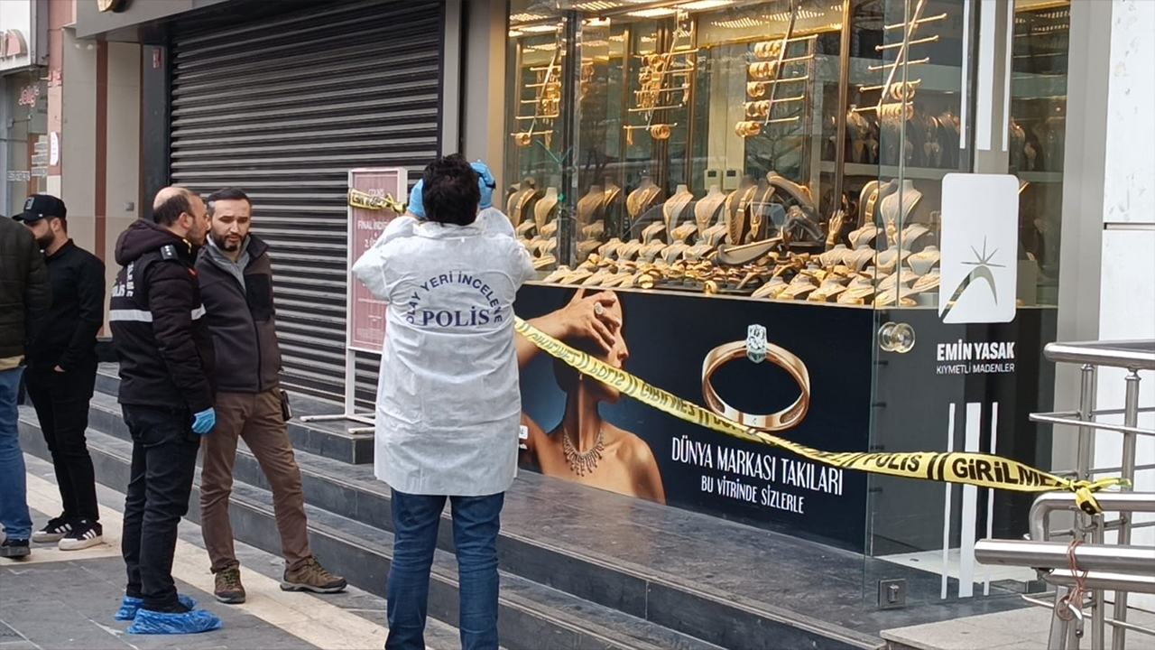 Batman’da gündüz ortası kuyumcu soygunu