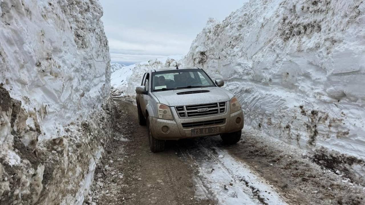 Şırnak’ta kar kalınlığı 3 metreyi buldu