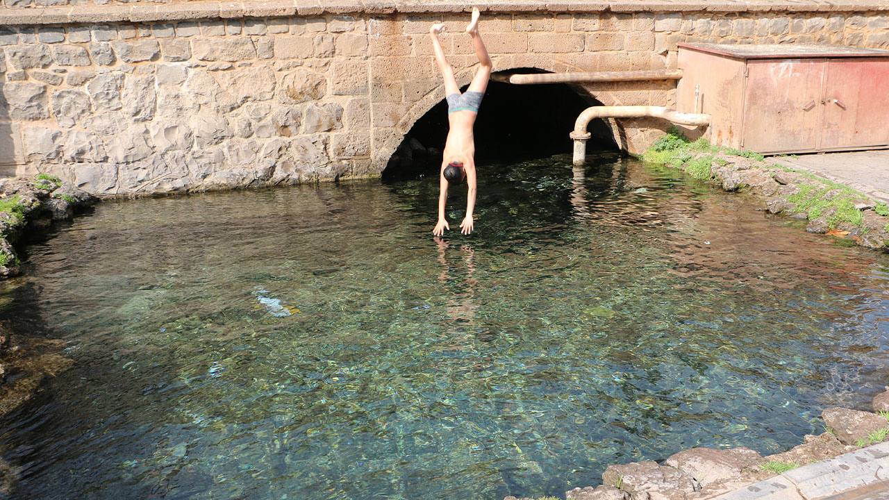 Diyarbakır’da güneşi gören çocuklar Anzele Parkı'na koştu