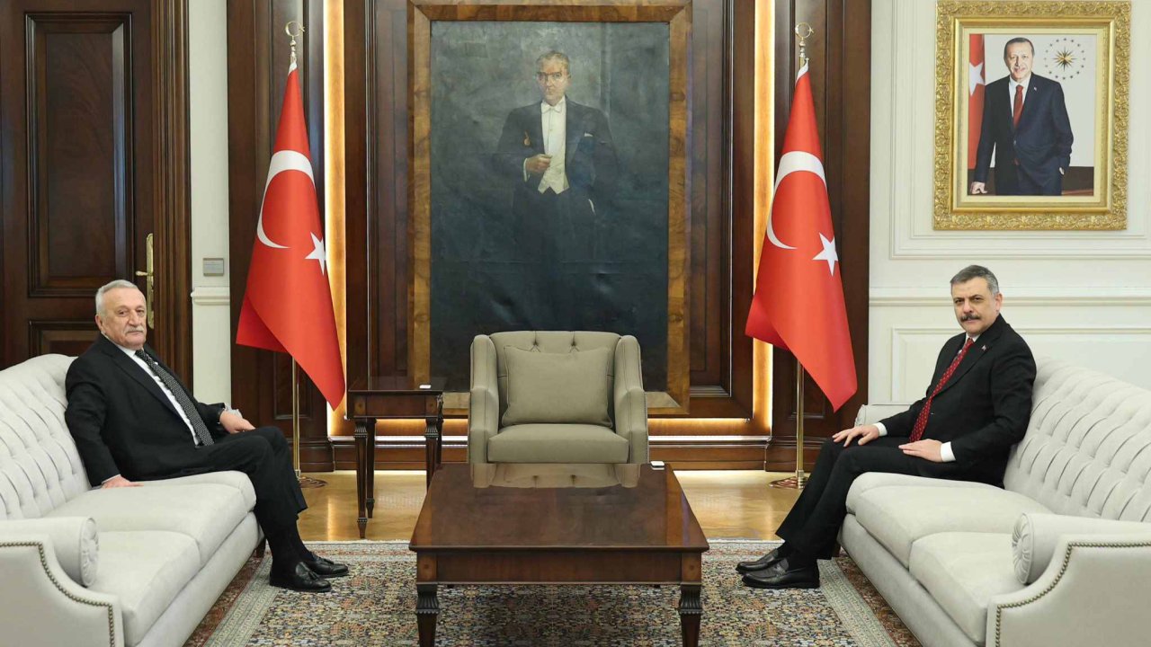 Mehmet Ağar'dan yeni İçişleri Bakanı'na ziyaret