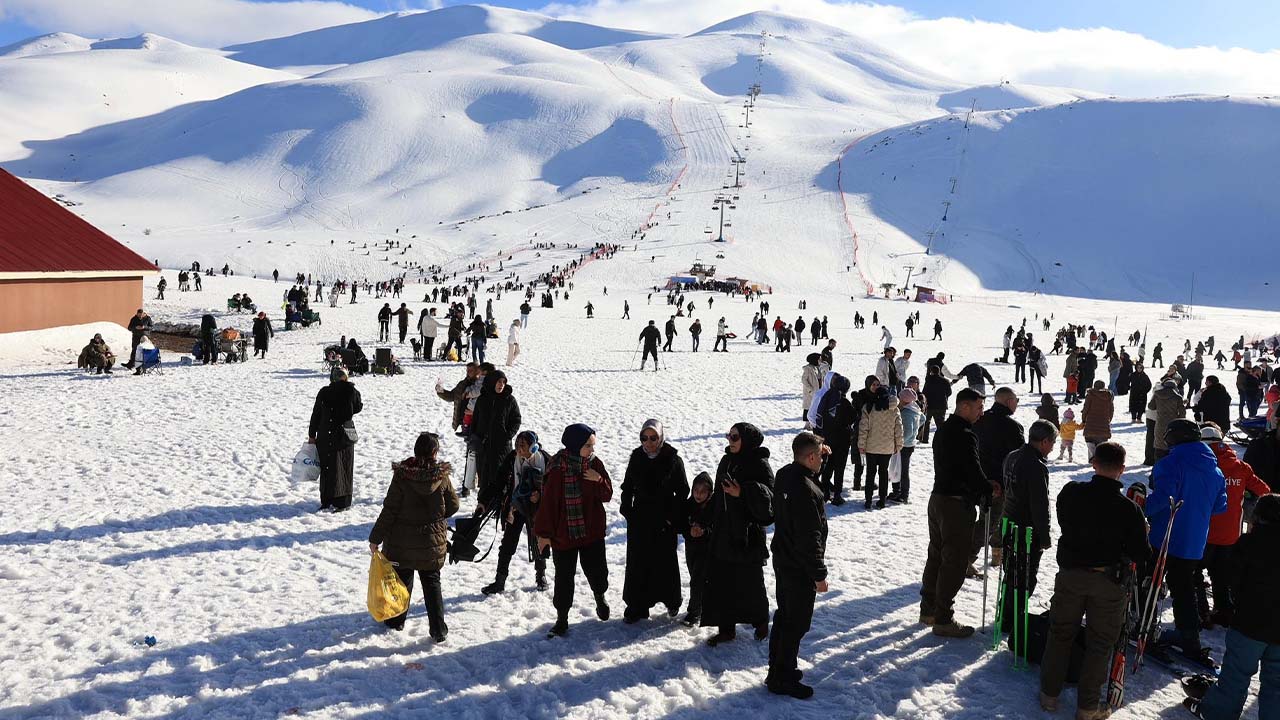 Diyarbakırlılar hafta sonu Hesarek’i mesken tuttu