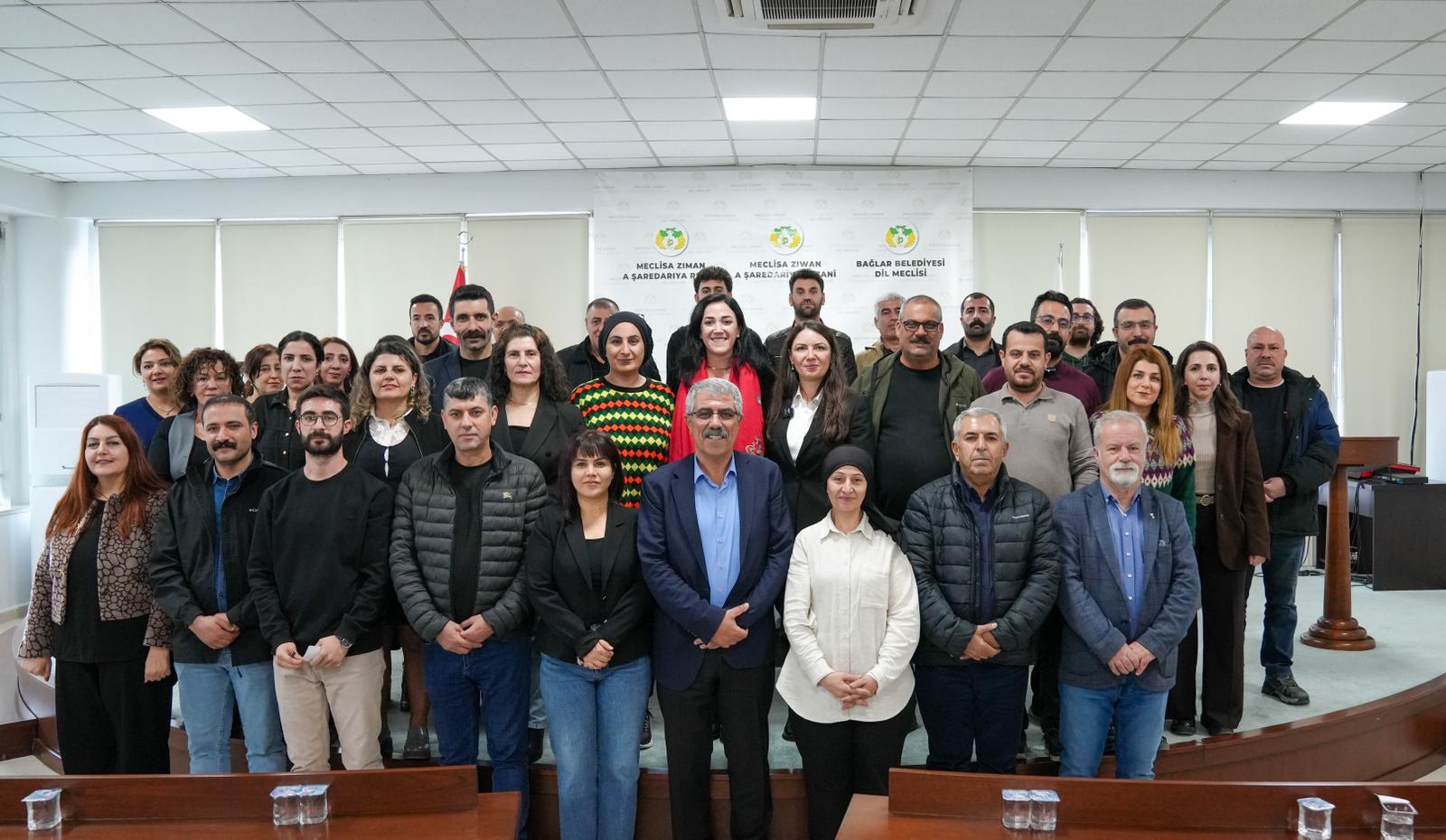 Diyarbakır Bağlar’da Kürtçe hamlesi: Dil Meclisi kuruldu