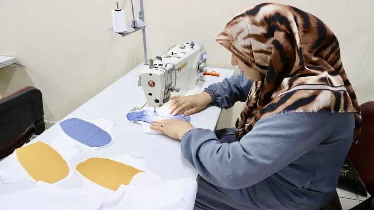 Diyarbakır’da regl tabusuna karşı atölye: Döngümüzle dönüşüyoruz