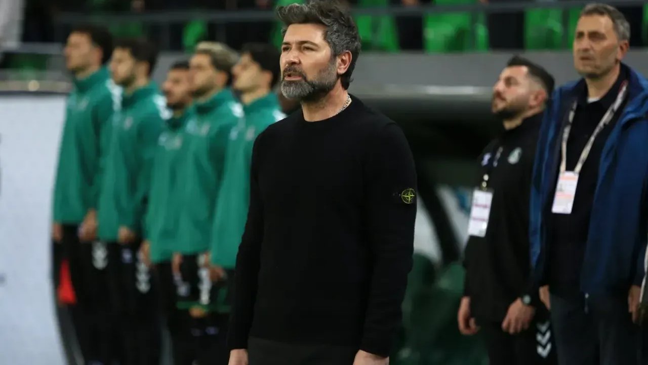 Amedspor’dan puan alan Sakaryaspor evinde yıkıldı