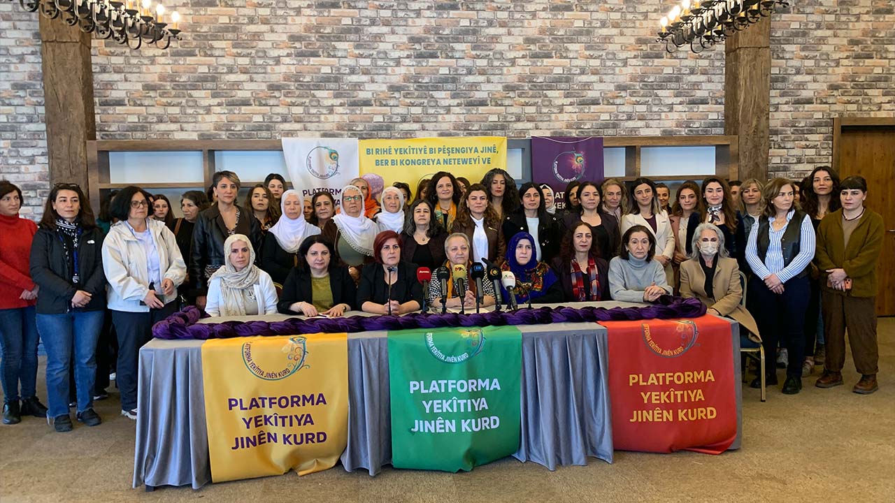 Kürt kadınları ‘birlik’ için Diyarbakır’da toplanacak