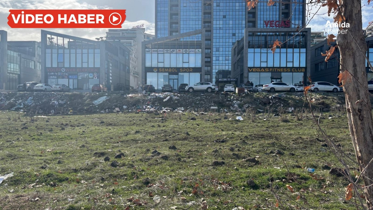 Diyarbakır’da boş arazi çöplüğe döndü