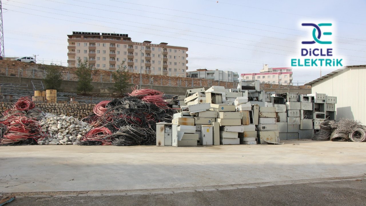 Dicle Elektrik: 25 bin ağacın kesilmesini önledik