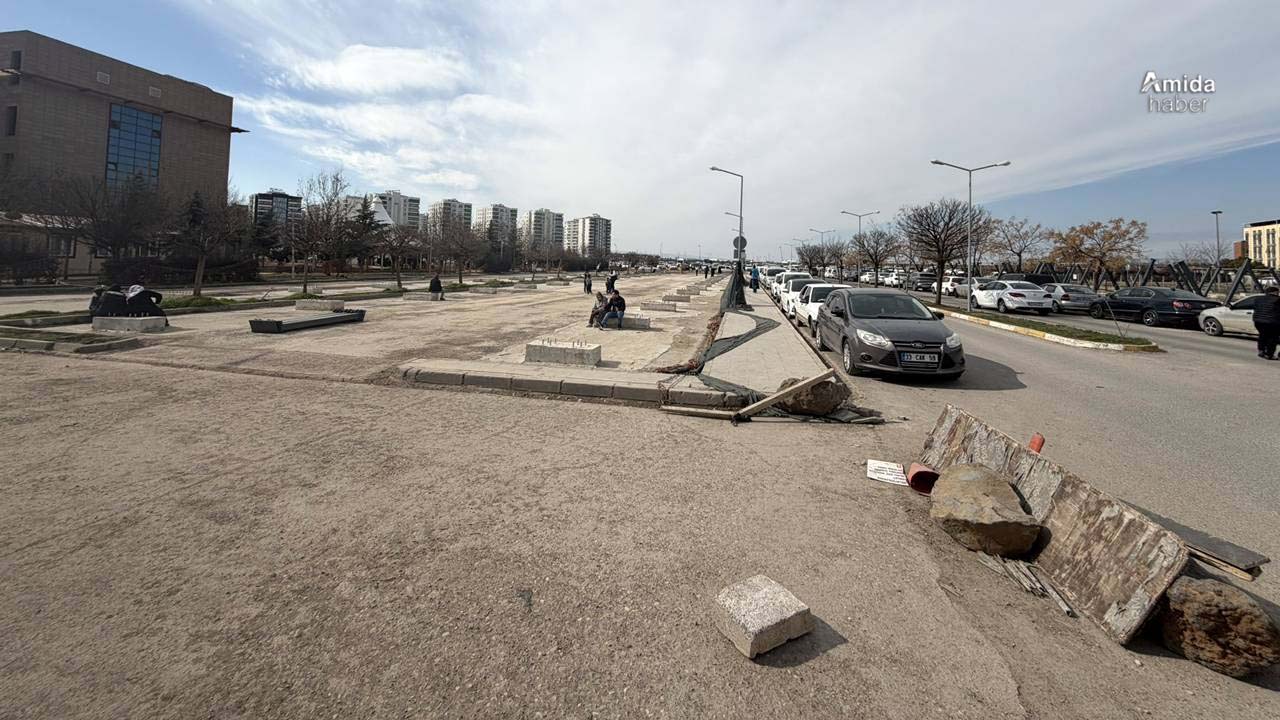 Diyarbakır’daki hastanede GES çilesi: Şantiyeye döndü