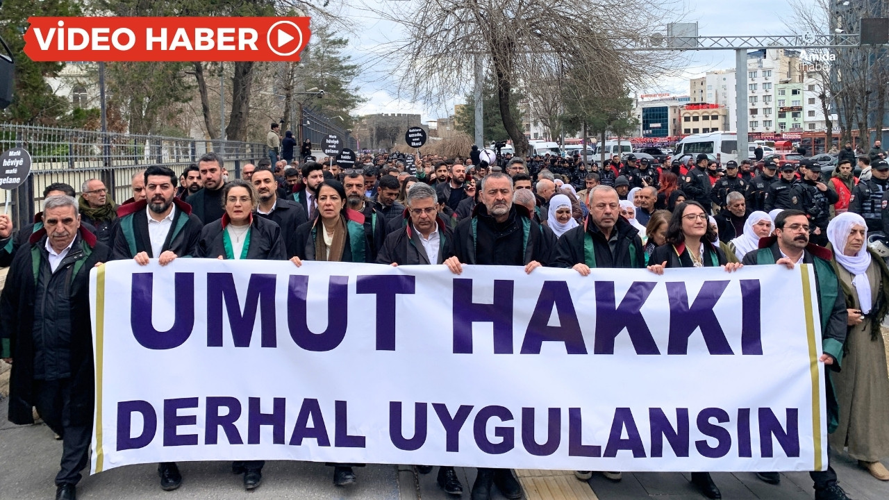 Diyarbakır’da avukatlar Öcalan için yürüdü