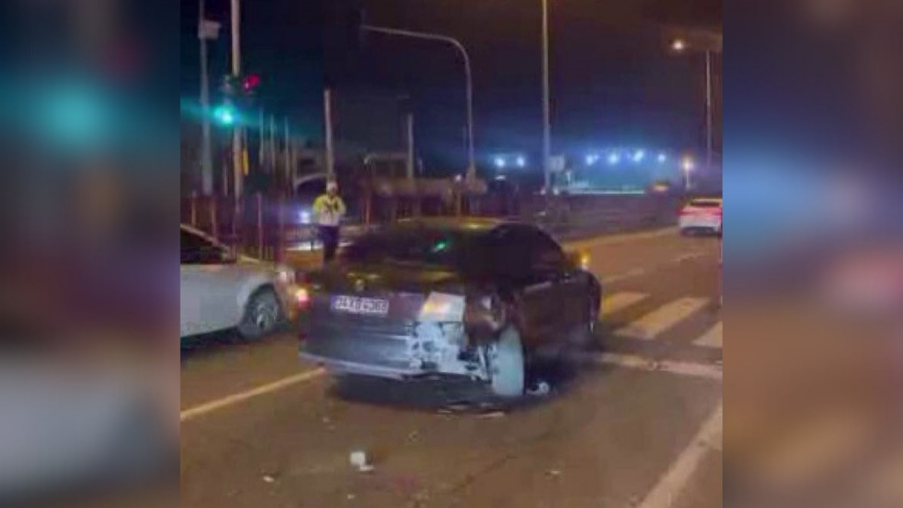 Diyarbakır'da iki araç çarpıştı: 1 yaralı