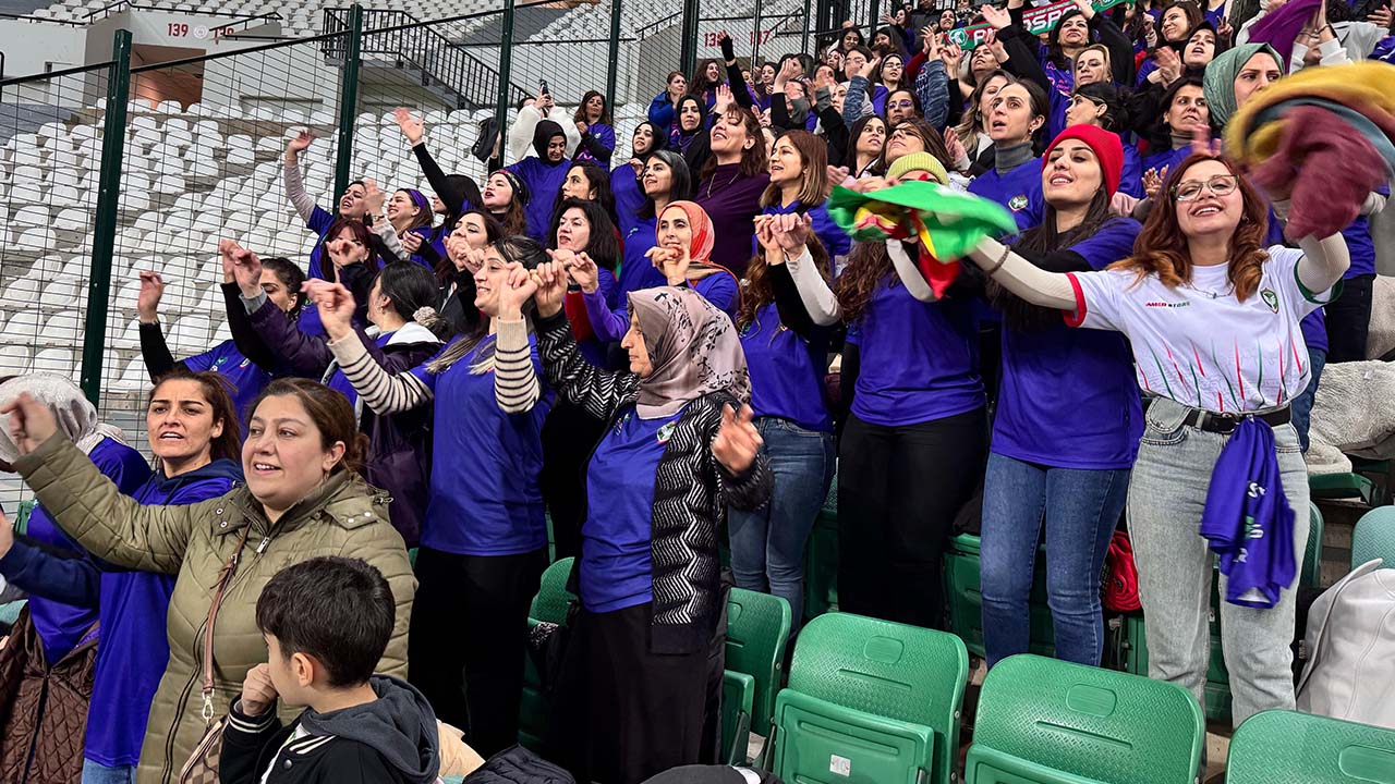 Amedspor-Serik maçının biletleri satışta: Kadınlara ücretsiz