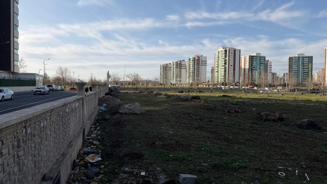 Diyarbakır'da arsa krizi: 1 milyar liralık arazi geri alındı