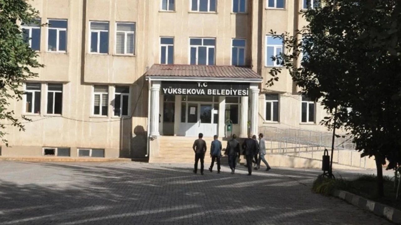 Yüksekova Belediyesi’nde kayyum değişikliği