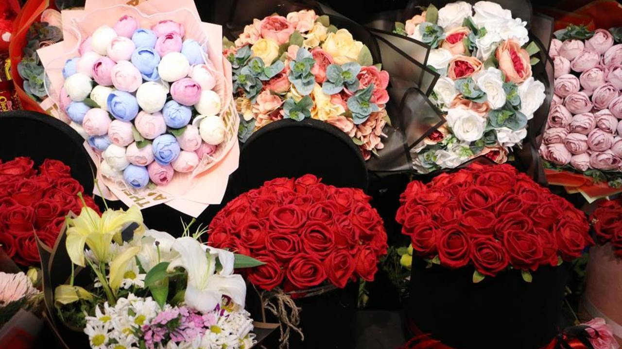 Diyarbakır’da çiçekçilerde 8 Mart yoğunluğu