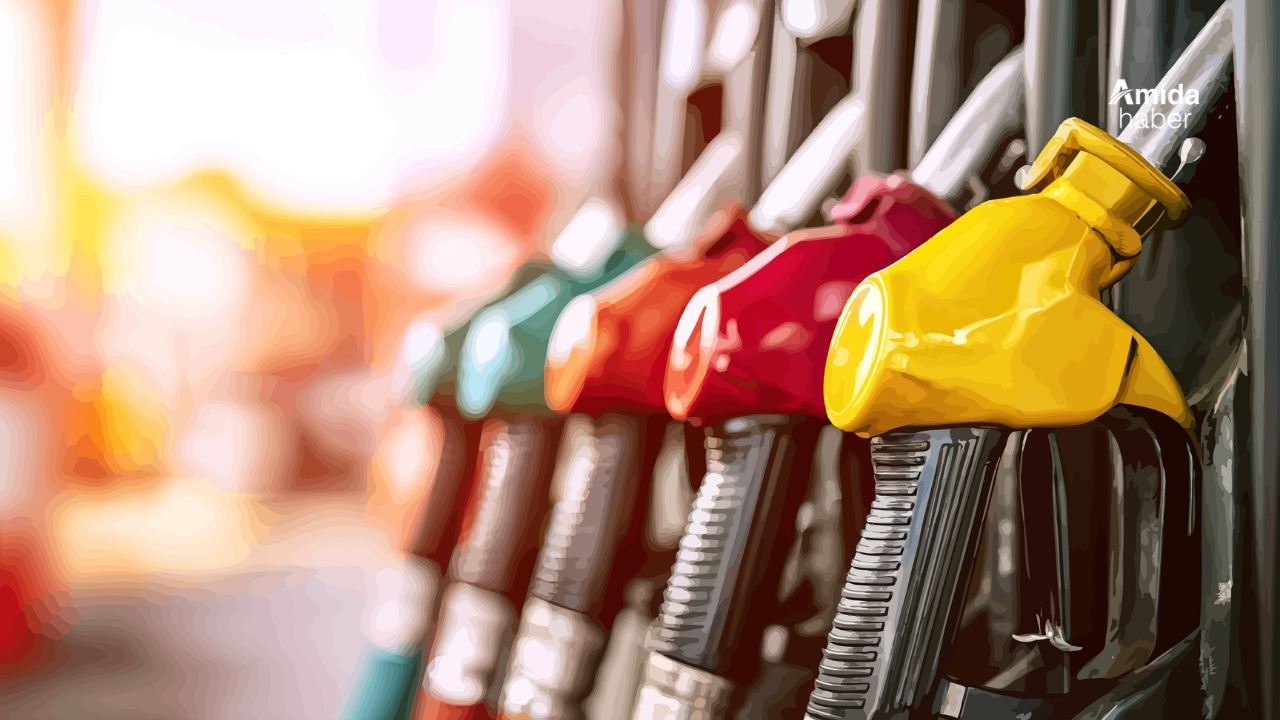 Peş peşe zamların ardından akaryakıta indirim