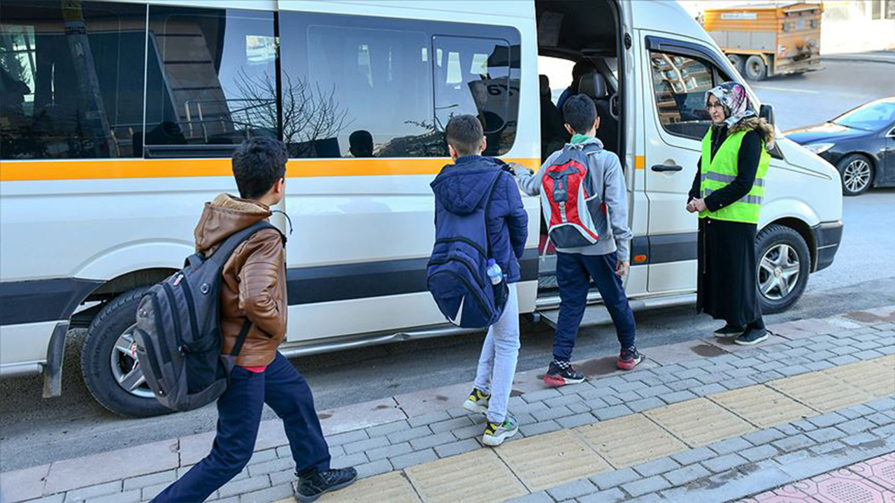 Diyarbakır’da okul servislerine Ağustos’a kadar zam yok!