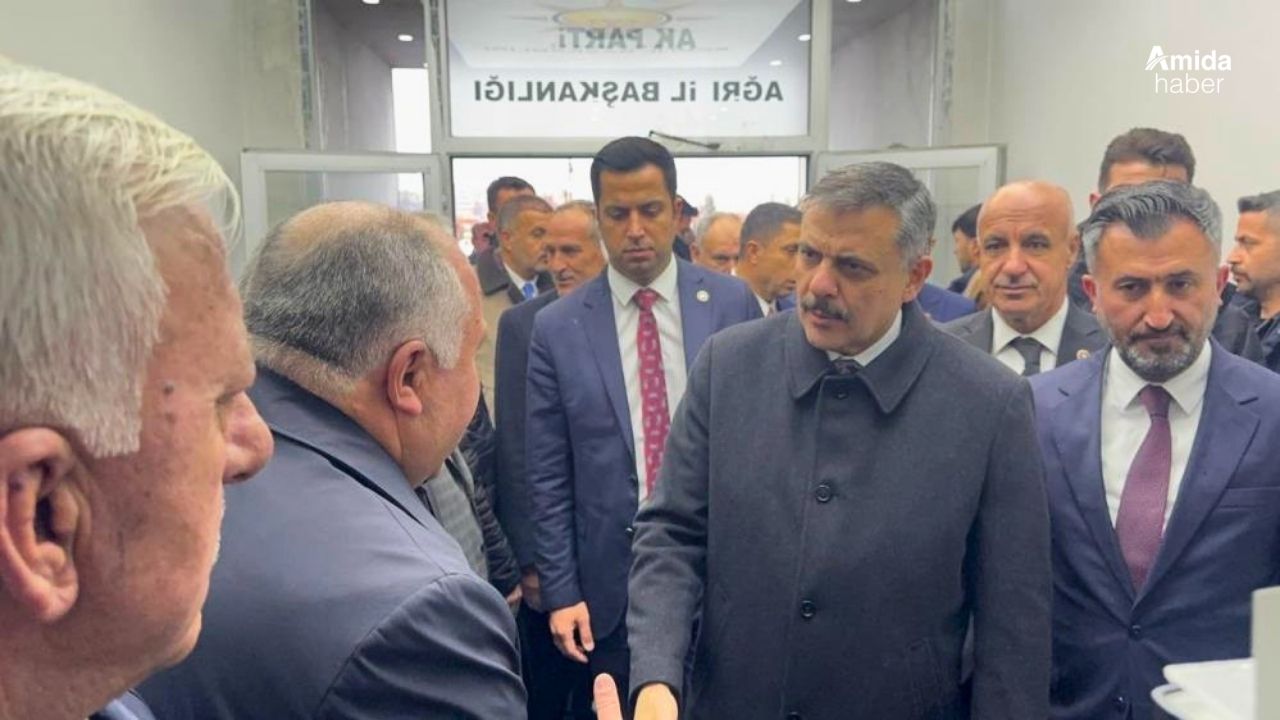 İçişleri Bakanı Çiftçi AK Parti İl Başkanlığı’nı ziyaret etti