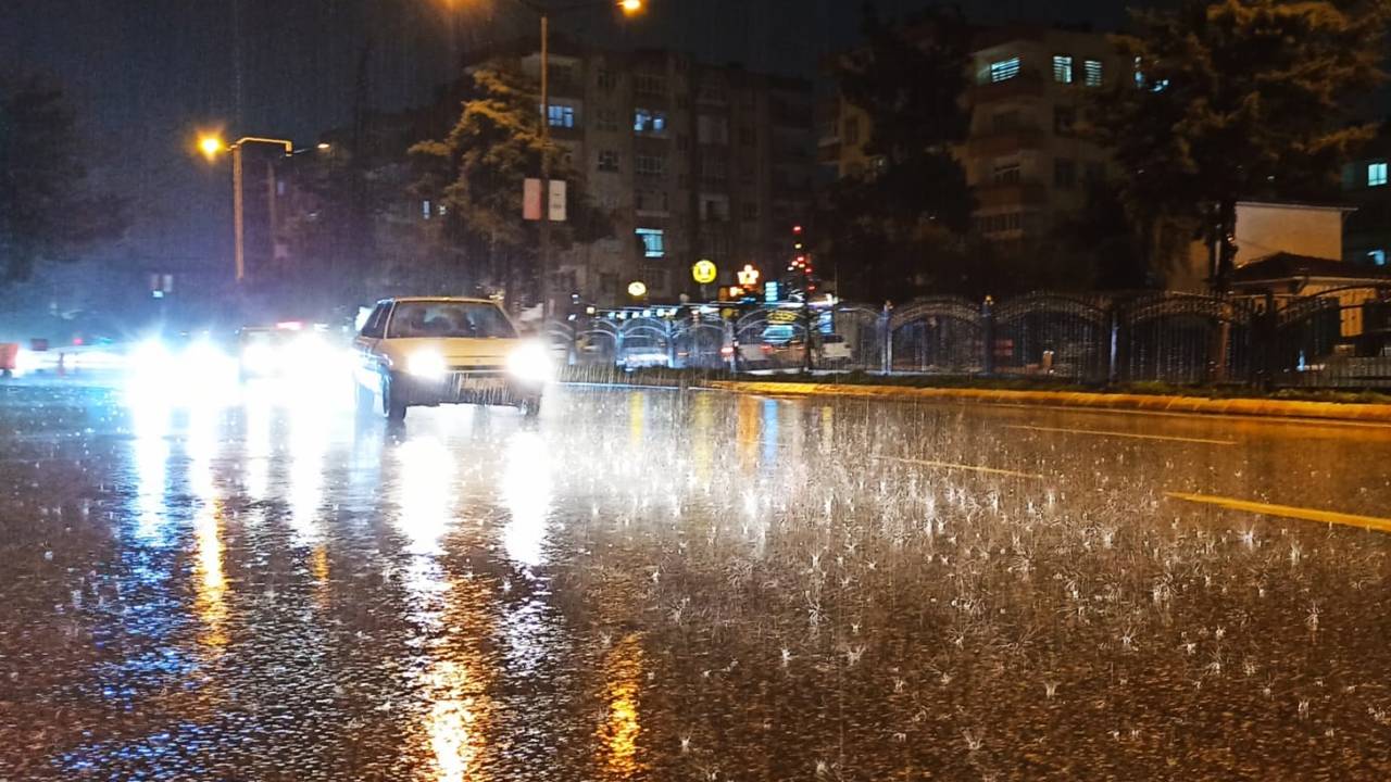 Şanlıurfa'da 4 ilçede eğitime ara verildi