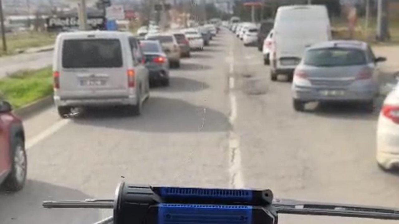 Diyarbakır’da sürücüler sireni duydu, yolu açtı